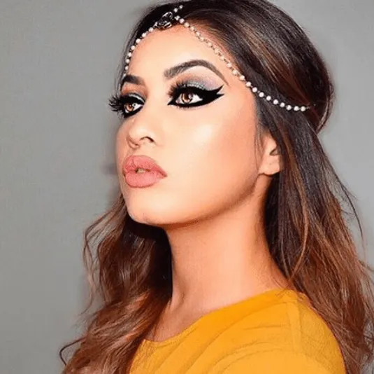 Anvi Matha Patti Pearl Chain