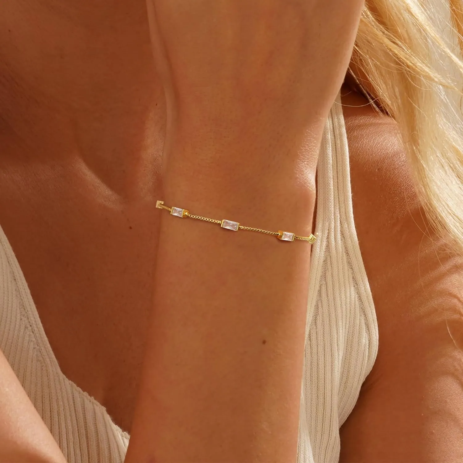 Birthstone Gold Bracelets for Women, Dainty Trendy 14K Gold Plated Link Bracelet Non Tarnish Simple Birthstone Bracelet Jewelry for Mom Wife Best Friends