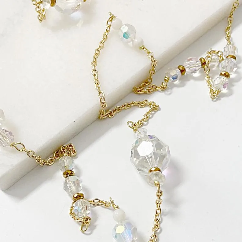ong Vintage Crystal Necklace