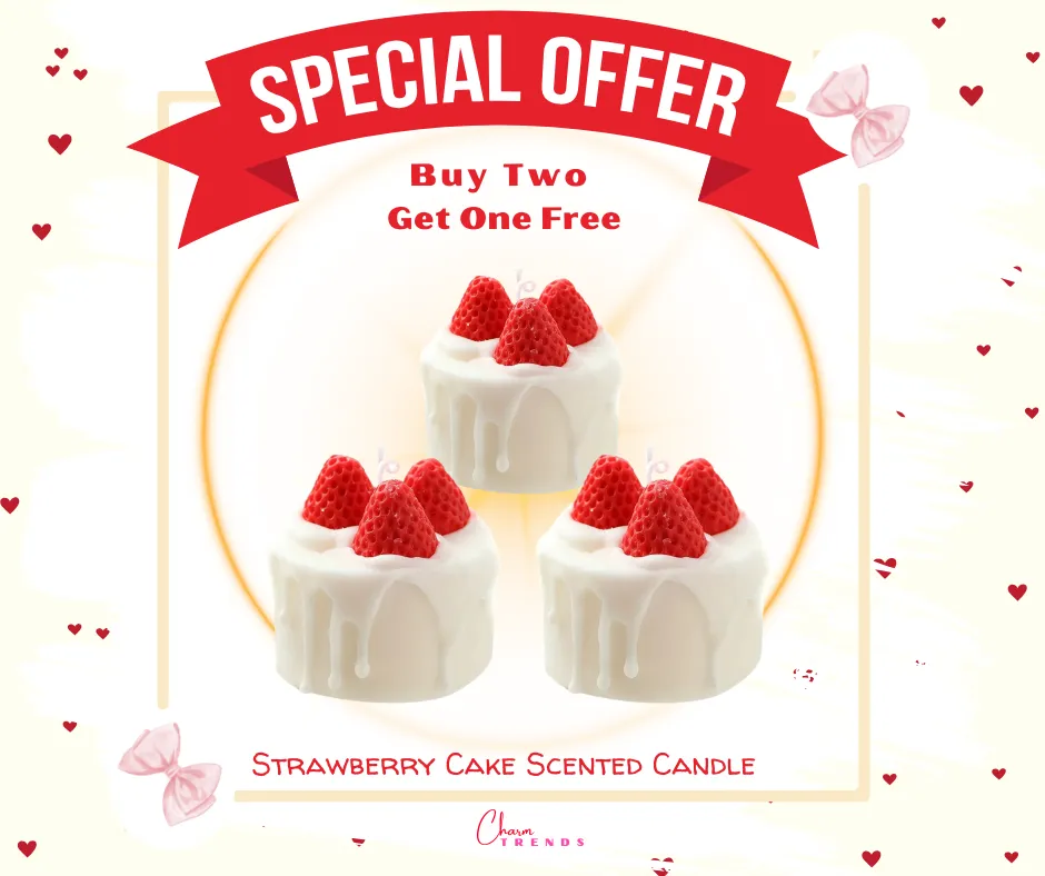 Strawberry Cake Scented Candle 🎂🍓