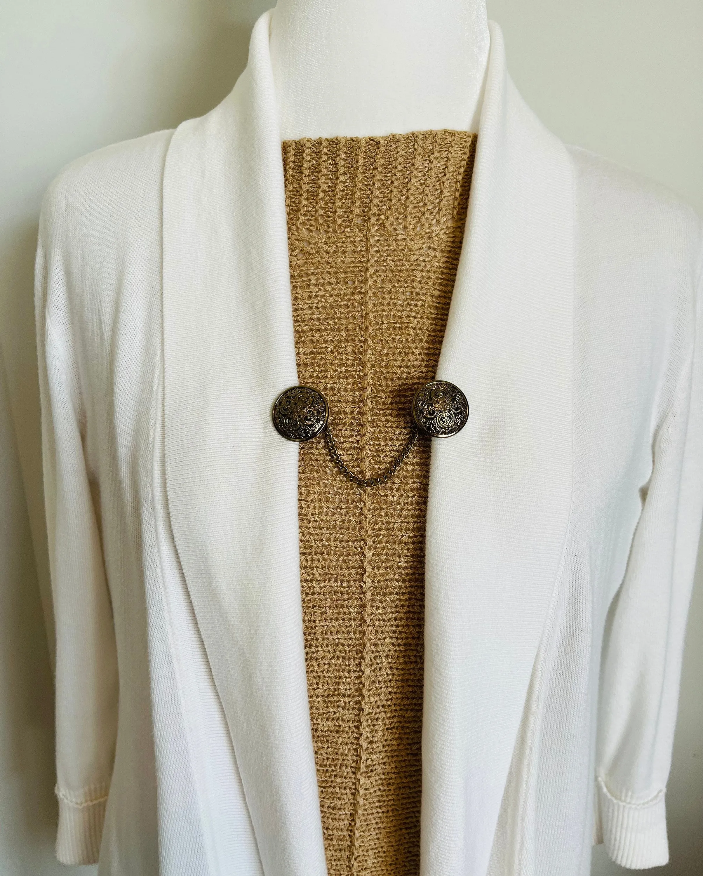 Sweater Clips Celtic Chain Sweater Clip Retro Cardigan Clasp Bronze Kimono Clasps Sweater Guard Gift for Mom Gifts for Her by Fabulici