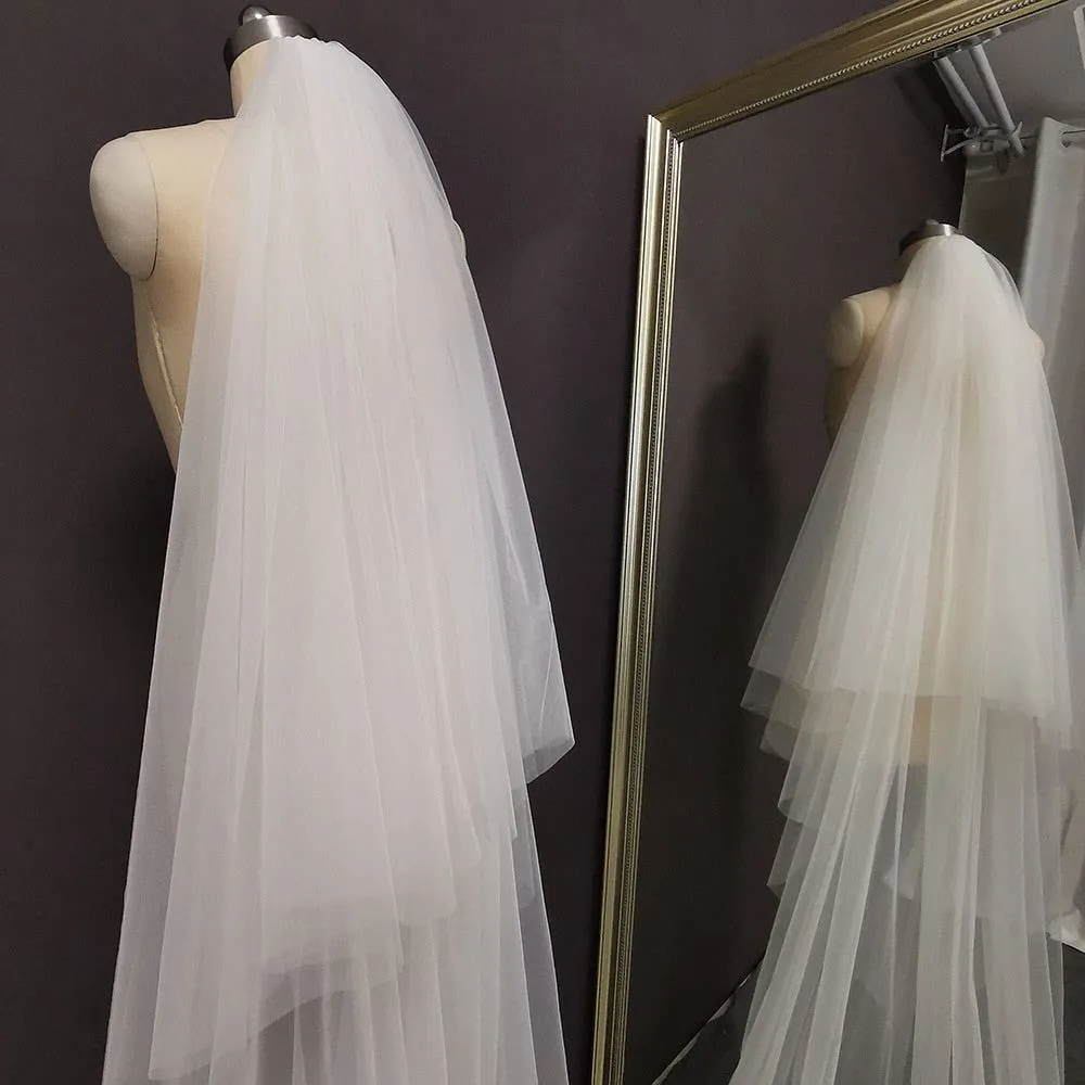 Two Tier Long Lace Wedding Veil Cathedral Length White Ivory Bridal Veil with Comb