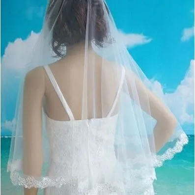 White Lace Edge White Tulle Short Bridal Wedding Veils One Tier Sequined 120cm