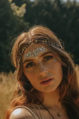 Xander Kostroma Tiger's Eye Crystal Head Chain Festival Headwear – Handmade Gold-Plated Adjustable Headpiece with Healing Crystals, Perfect for Festivals, Boho Style, and Spiritual Wellness